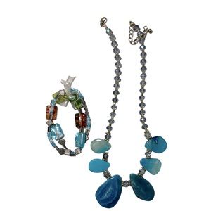 Lot of stone jewelry-Turquoise , green and rust stones. Bracelet and necklace